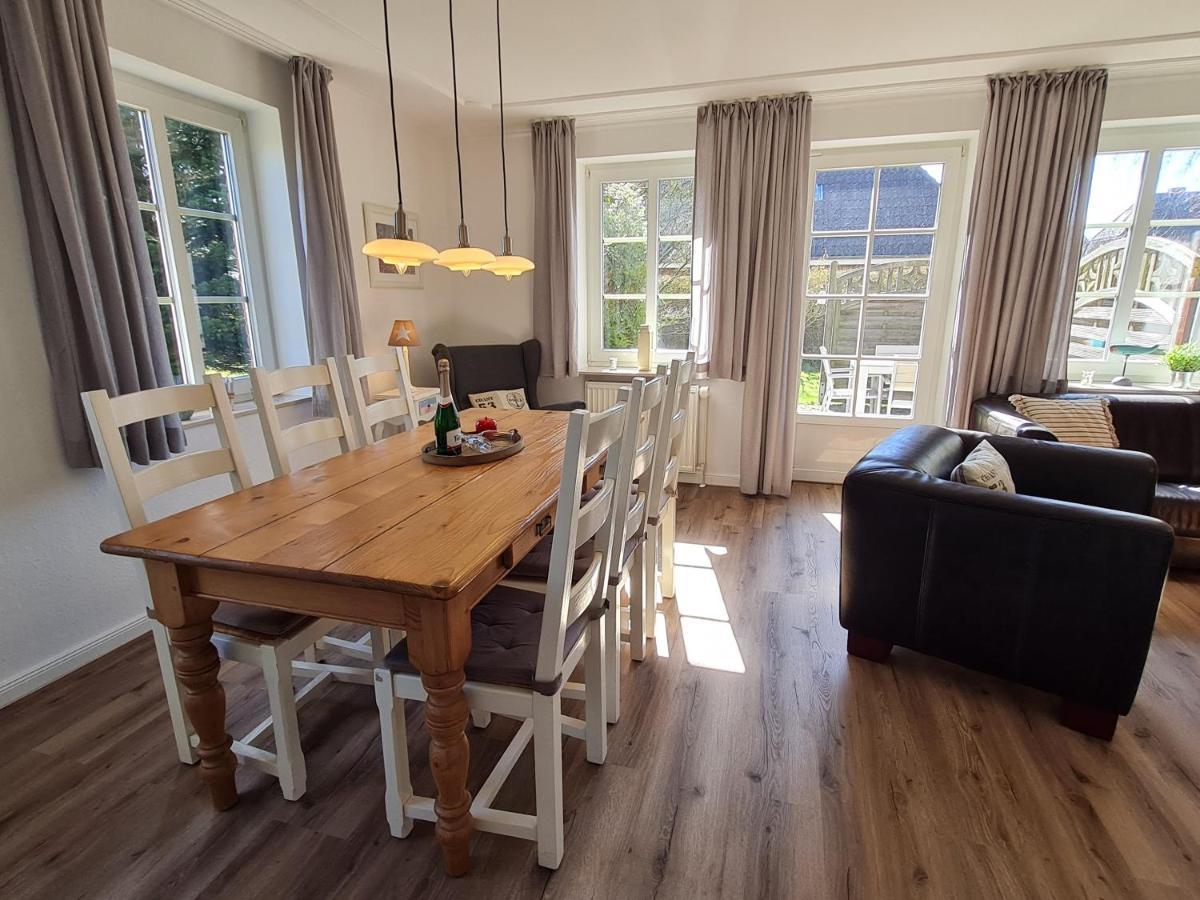 Ferienhaus Ellen, Eg Whg Utersum Exteriér fotografie